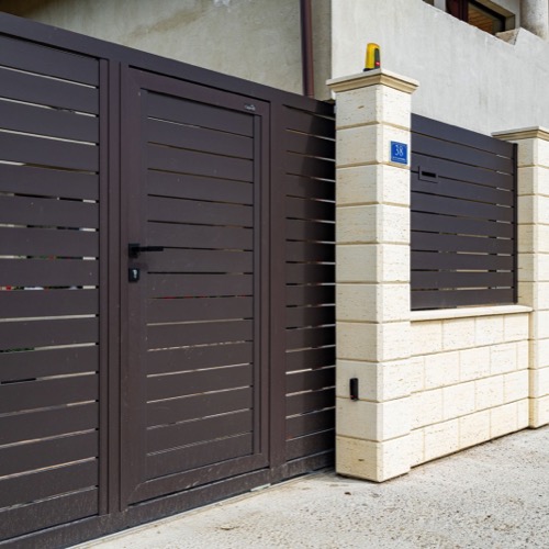 Gard aluminiu - RAL 8019
