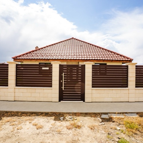 Gard aluminiu - RAL 8017